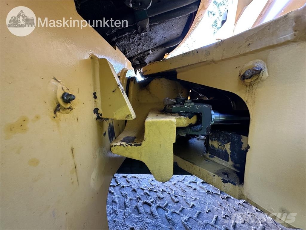 Volvo L32Z Kolesni nakladalci