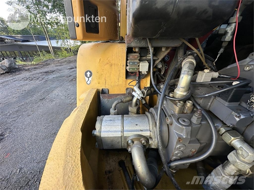 Volvo L32Z Kolesni nakladalci