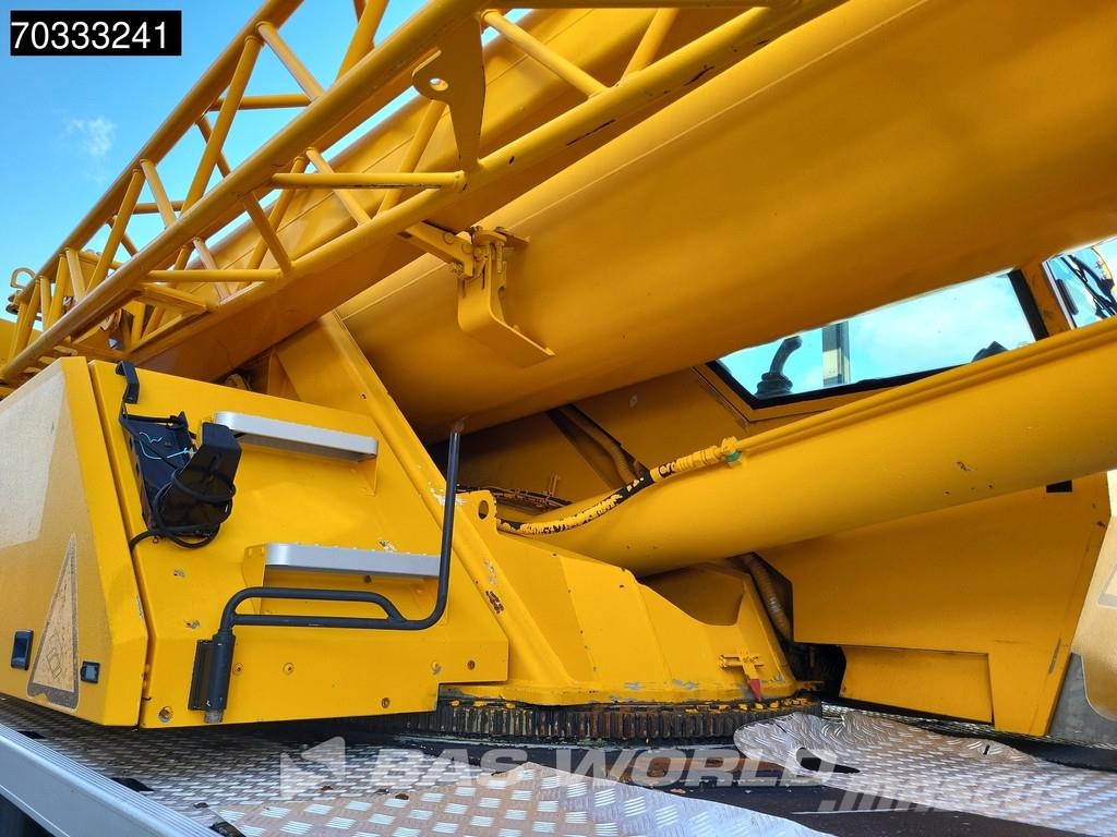Liebherr LTM1030-2 Žeriavy pre ťažký terén