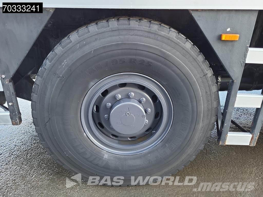 Liebherr LTM1030-2 Žeriavy pre ťažký terén