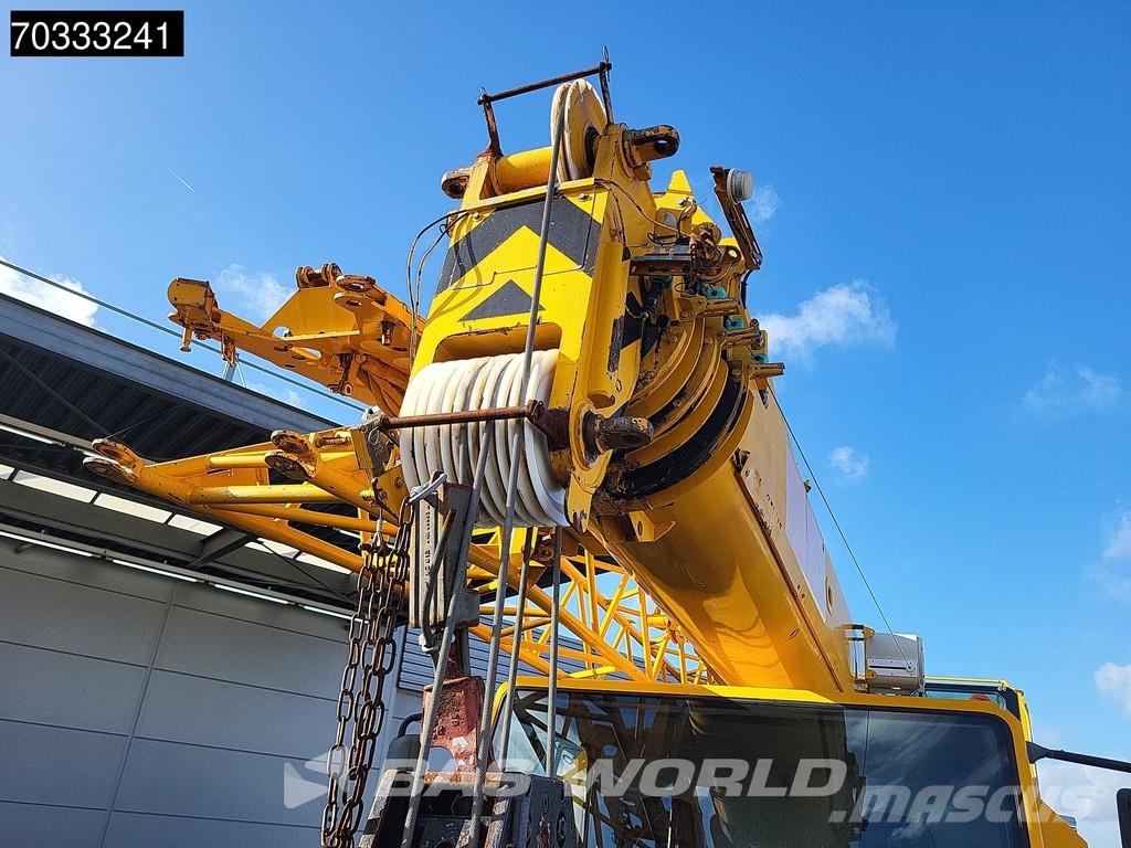 Liebherr LTM1030-2 Avtodvigala