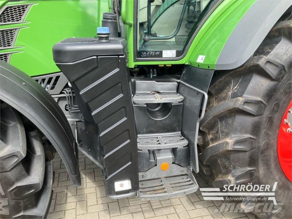 Fendt 724 VARIO GEN6 PROFI PLUS Traktoren