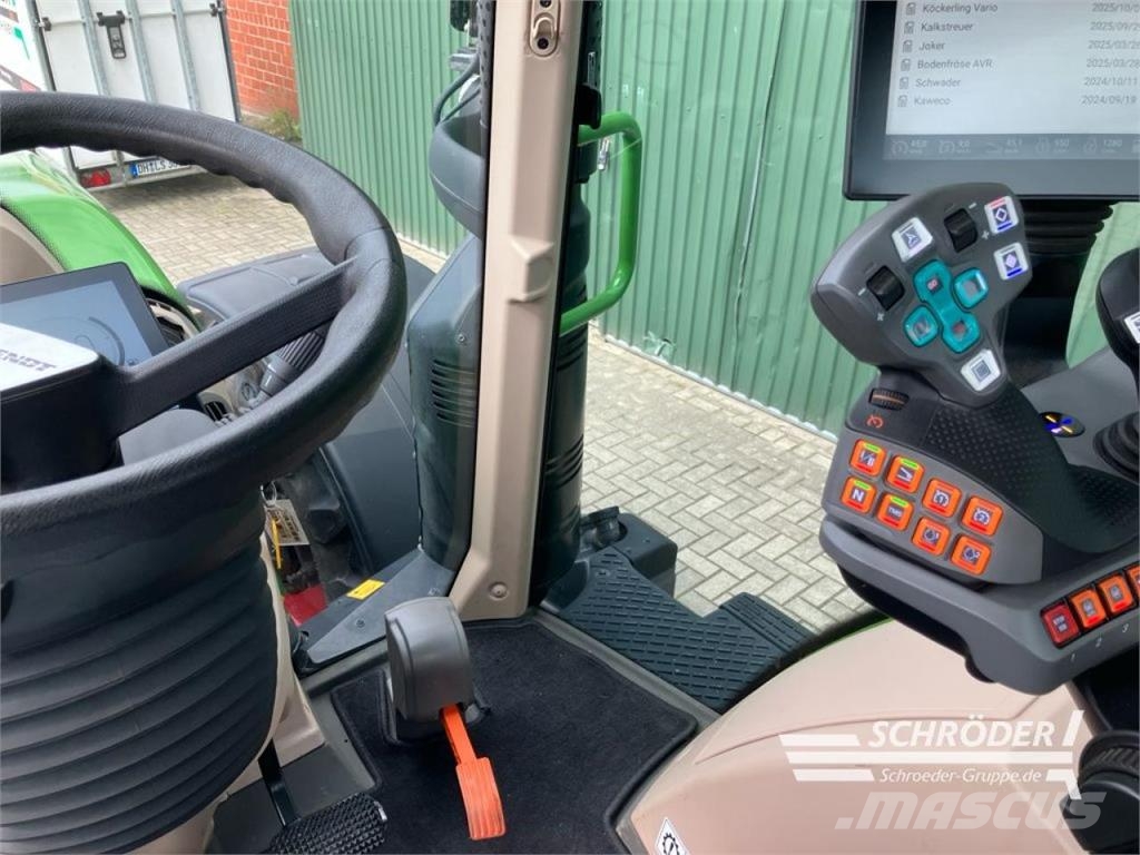 Fendt 724 VARIO GEN6 PROFI PLUS Traktoren