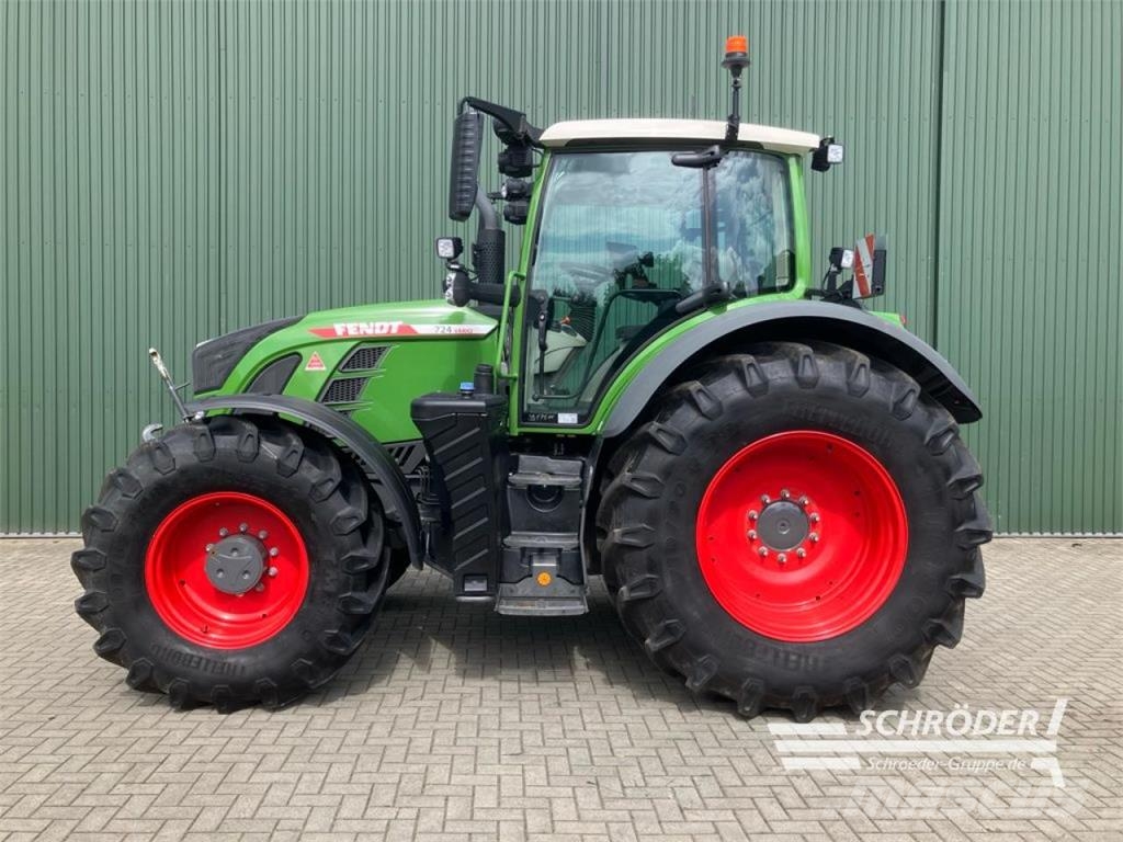 Fendt 724 VARIO GEN6 PROFI PLUS Traktoren