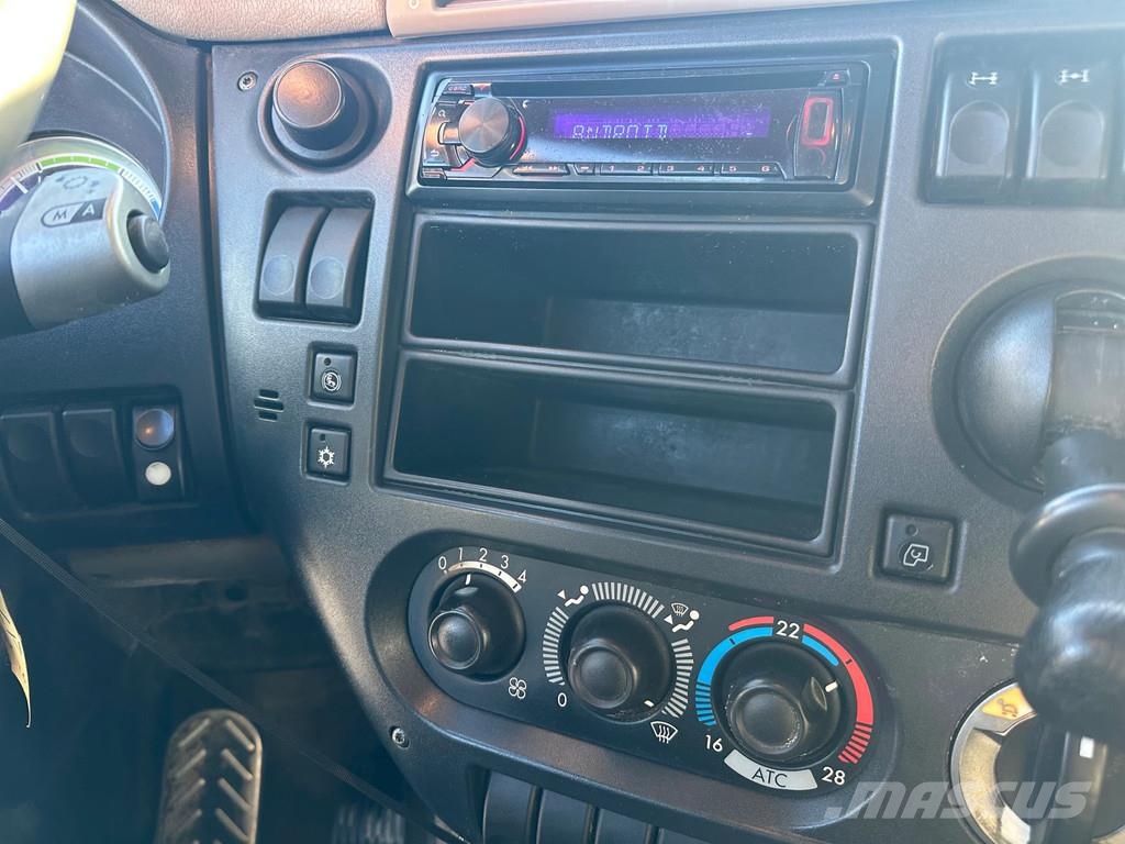 DAF CF 85.410 6x4 / Palfinger PK20001-K C / RC 3 Zijdi Camiones bañeras basculantes o volquetes