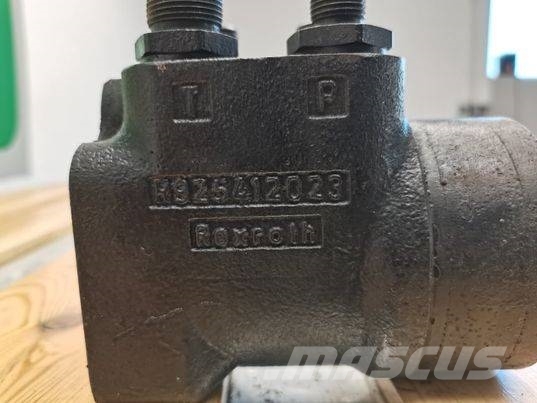 CAT TH 407 orbitrol Hydraulik