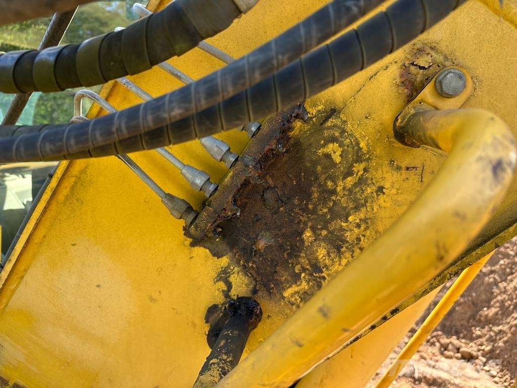 Komatsu PC 138 US-8 Escavadeiras de esteiras