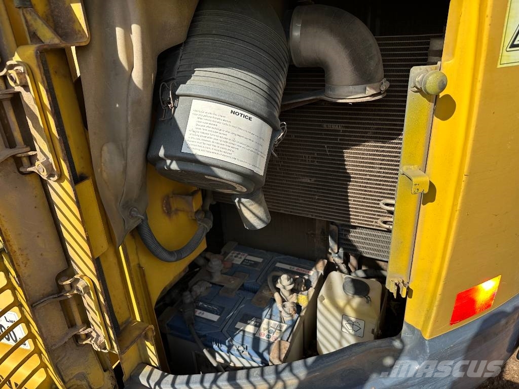 Komatsu PC 138 US-8 Escavadeiras de esteiras