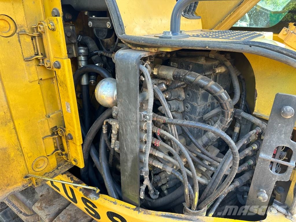 Komatsu PC 138 US-8 Escavadeiras de esteiras