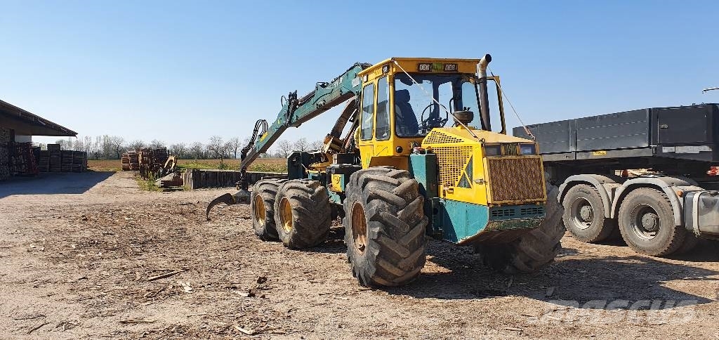 HSM im Kundenauftrag mob.015208945771 904 6 Rad Skidders