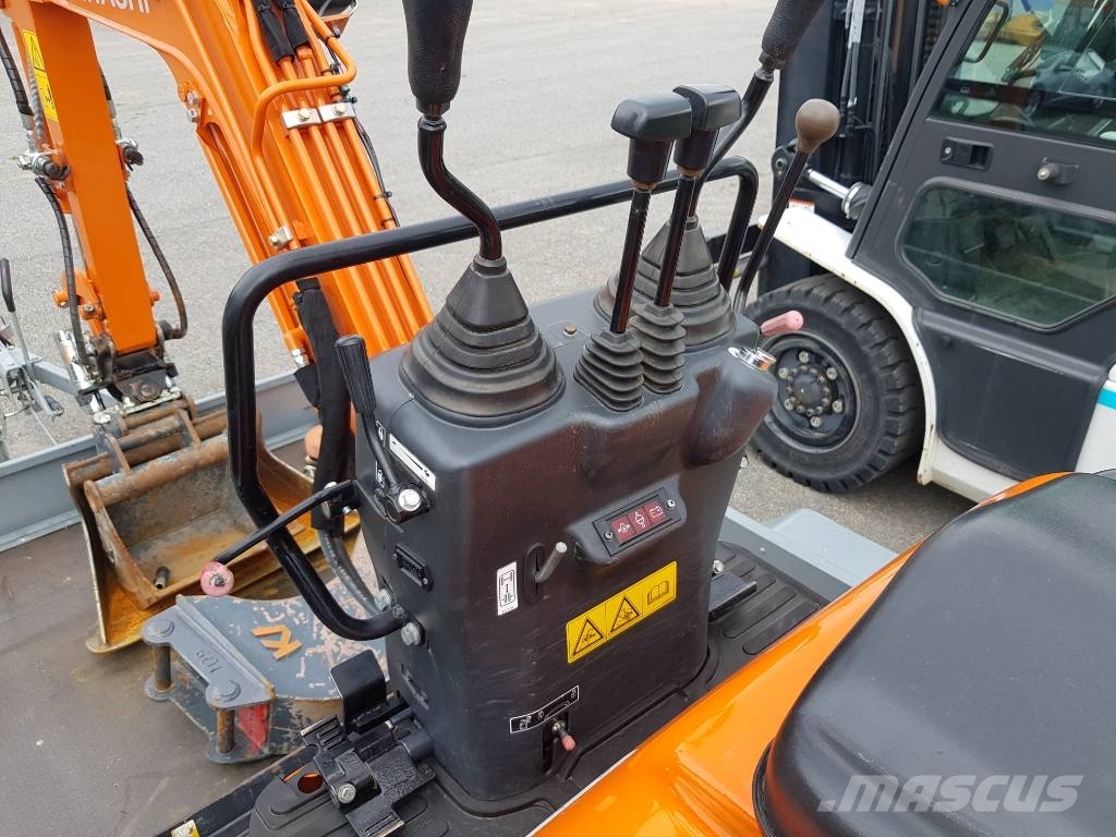 Hitachi ZX 10 U Εκσκαφάκι (διαβολάκι) < 7t