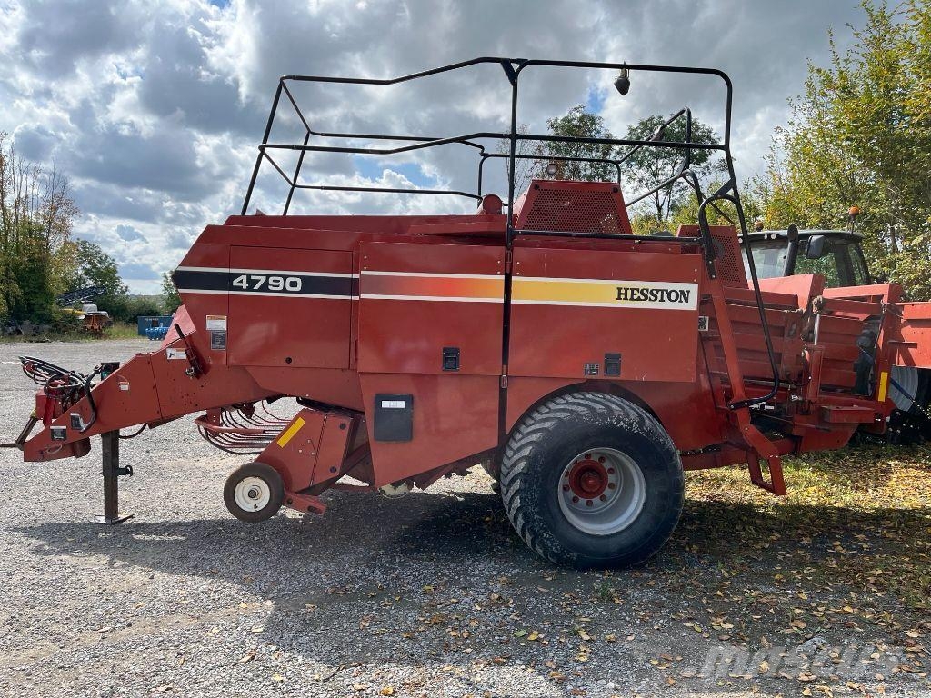Hesston 4790 Baler dreptunghiular
