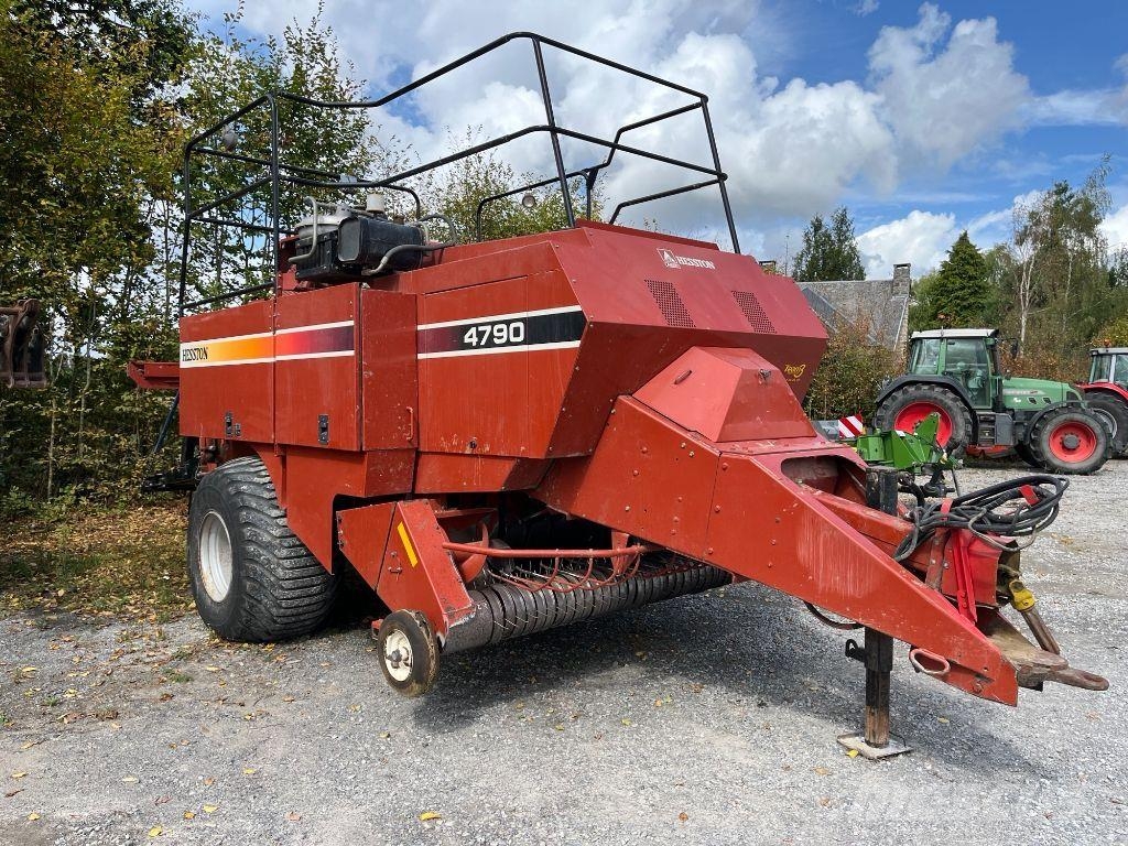 Hesston 4790 Baler dreptunghiular