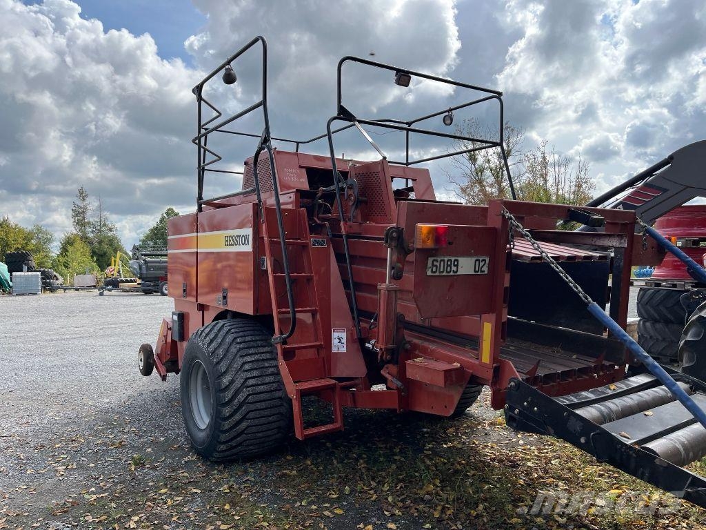 Hesston 4790 محزمات مربعة