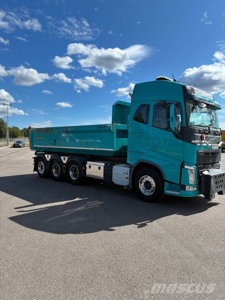 Volvo FH Savivarčių priekabų vilkikai