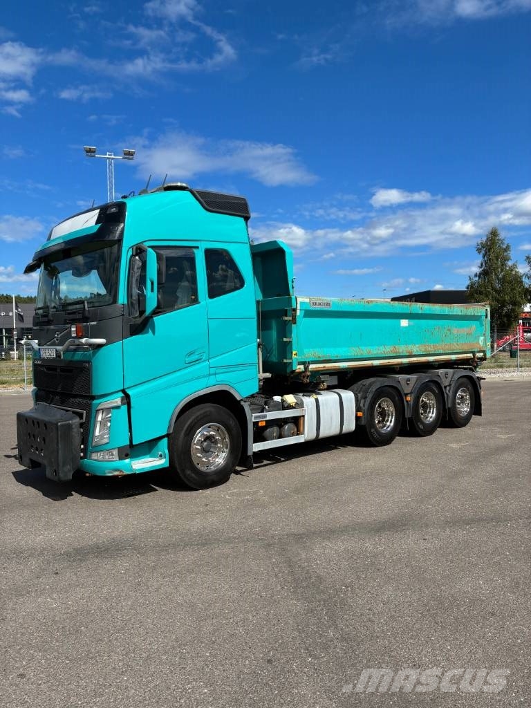 Volvo FH Savivarčių priekabų vilkikai
