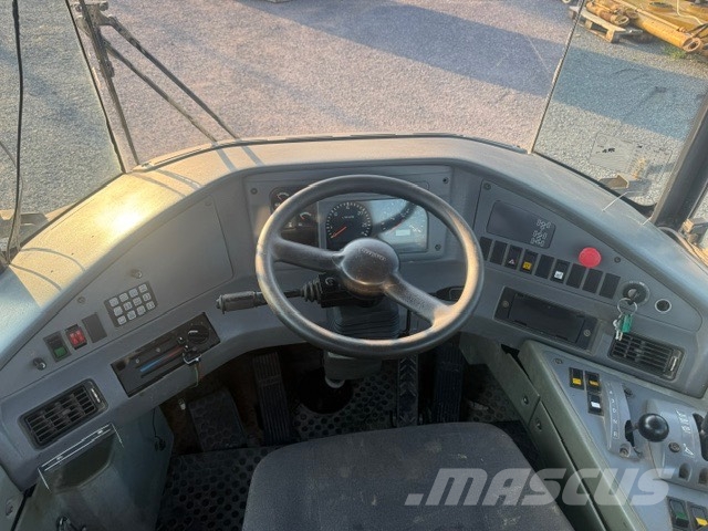 Volvo A 40 D USED CAB كابينة والداخلية