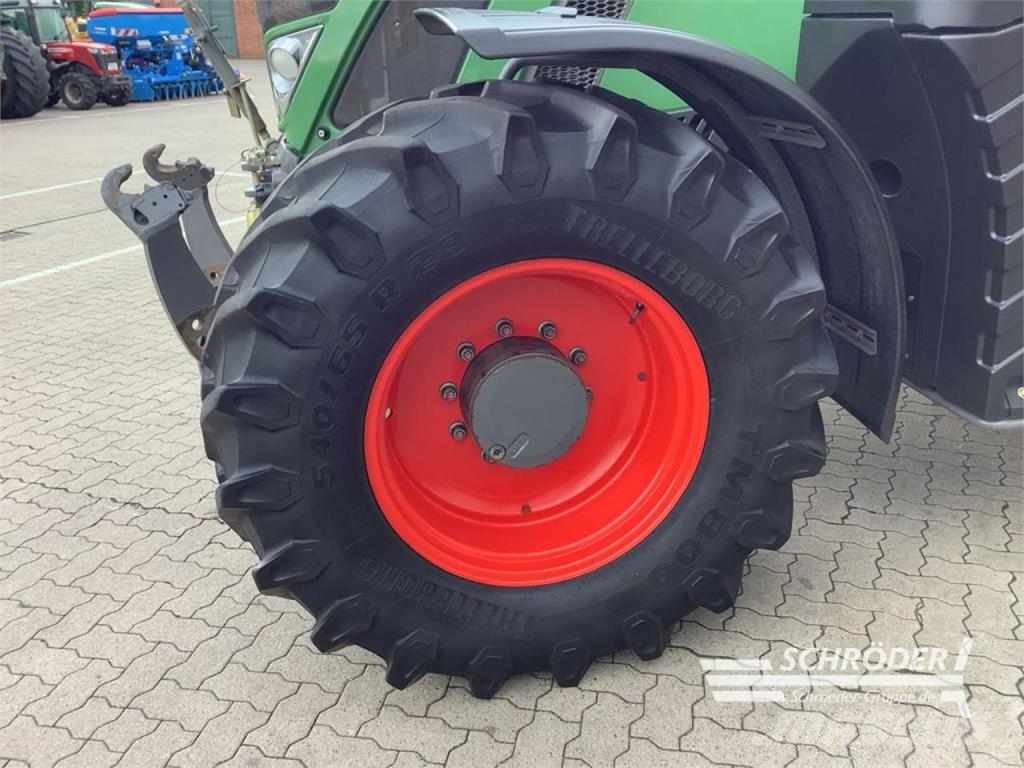 Fendt 714 VARIO SCR PROFI | TRIMBLE RTK Traktorit