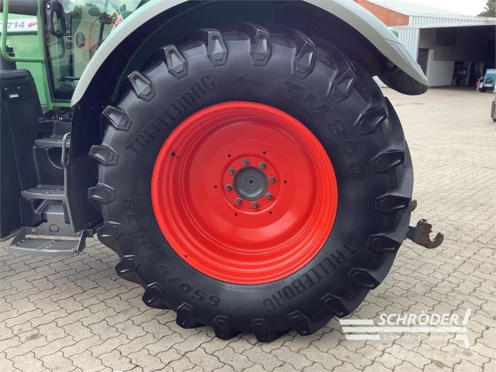 Fendt 714 VARIO SCR PROFI | TRIMBLE RTK Traktorit