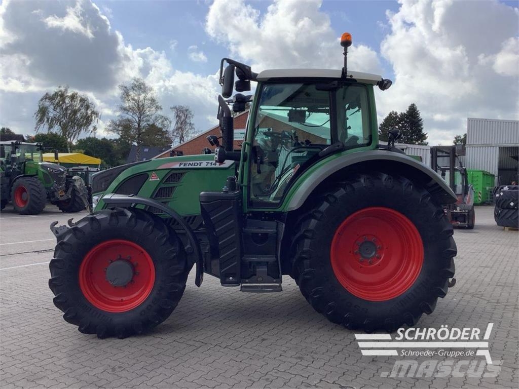 Fendt 714 VARIO SCR PROFI | TRIMBLE RTK Traktorit