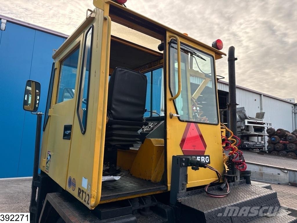 Terberg RT 22 17.665 uur, 4x4 Vlačilci
