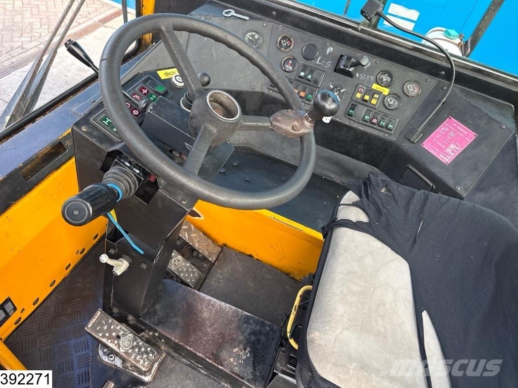 Terberg RT 22 17.665 uur, 4x4 Vlačilci