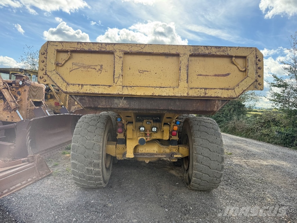 CAT 725 Dúmpers articulados