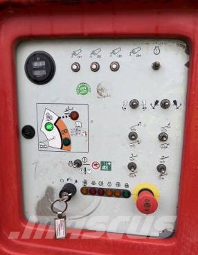 SkyJack SJ 86 T Teleskop bomliftar