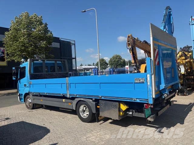 Mercedes-Benz Atego 1221 Camiones caja cerrada