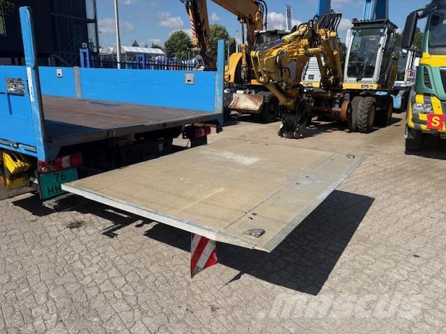 Mercedes-Benz Atego 1221 Camiones caja cerrada