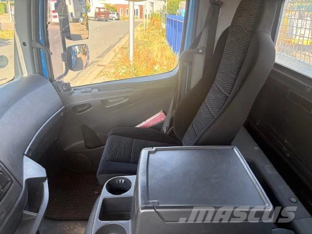 Mercedes-Benz Atego 1221 Camiones caja cerrada