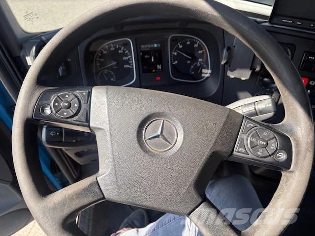 Mercedes-Benz Atego 1221 Camiones caja cerrada