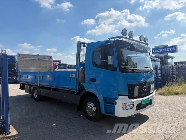 Mercedes-Benz Atego 1221 Camiones caja cerrada