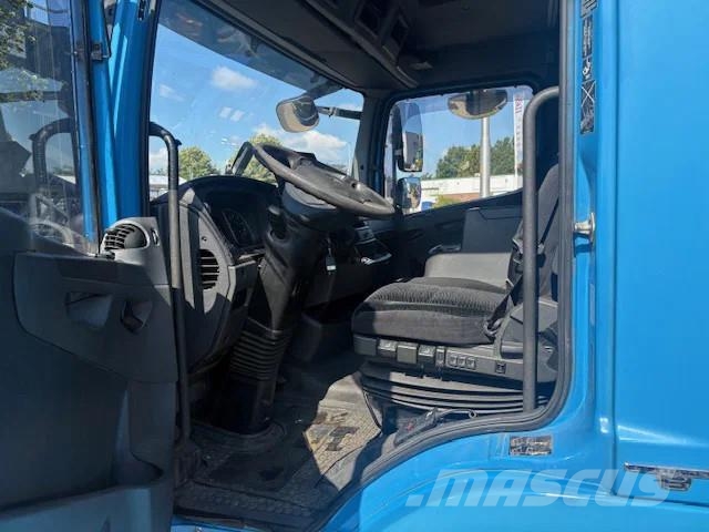 Mercedes-Benz Atego 1221 Camiones caja cerrada