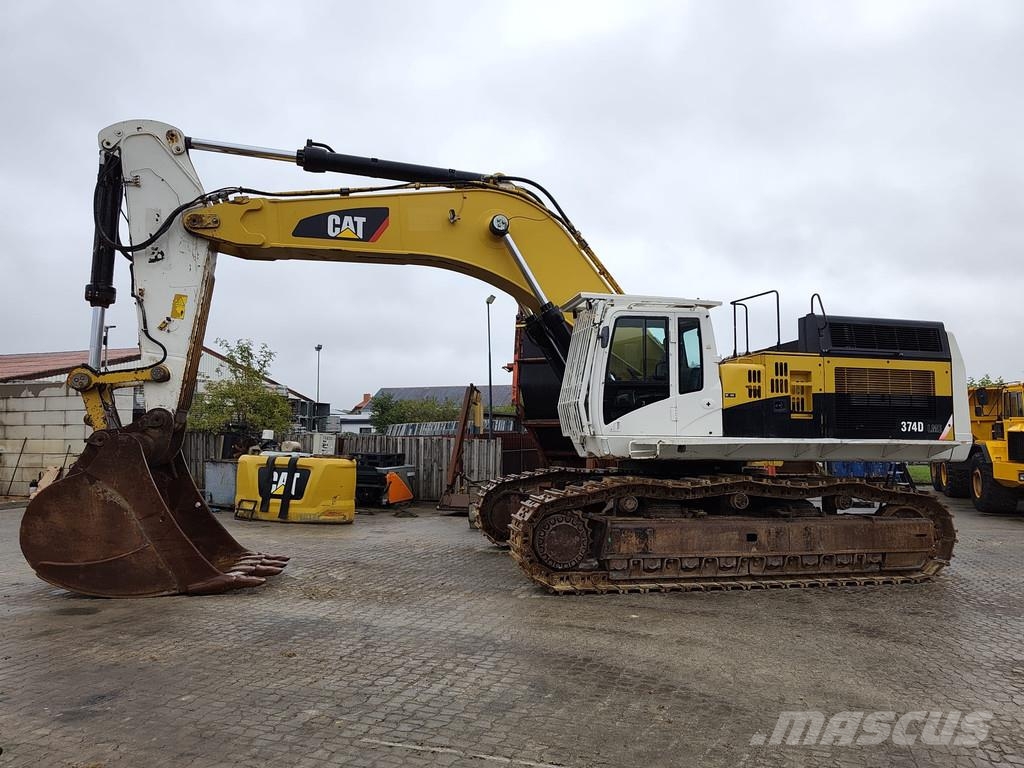 CAT 374F D . Raupenbagger