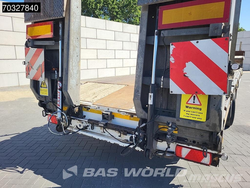 Faymonville MAX 100 Steering Axle Ramps Semirremolques de carga baja