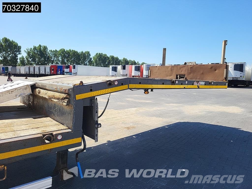 Faymonville MAX 100 Steering Axle Ramps Semirremolques de carga baja