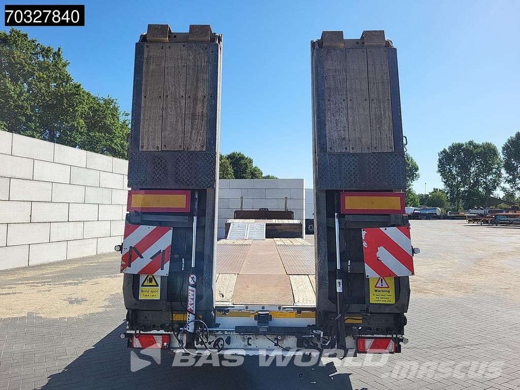 Faymonville MAX 100 Steering Axle Ramps Semirremolques de carga baja
