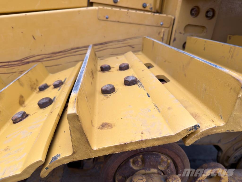 CAT D8T - CE document and TA2 Inspection available Dozere Beltegående