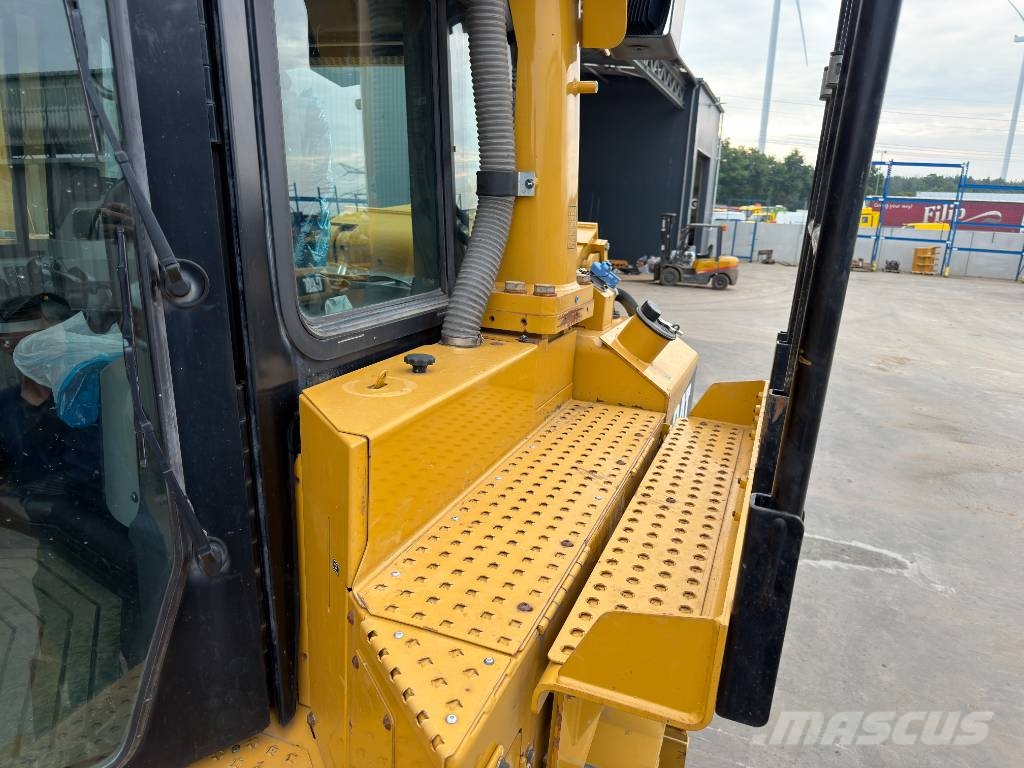CAT D8T - CE document and TA2 Inspection available Dozere Beltegående