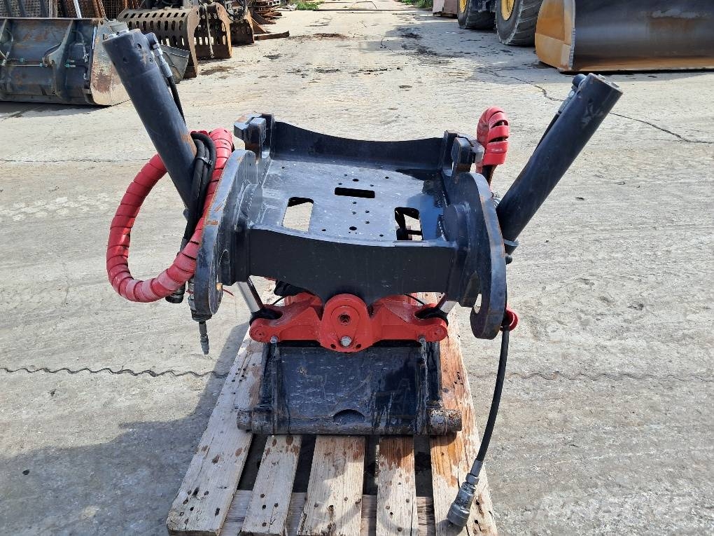 Rototilt R4 Rotators