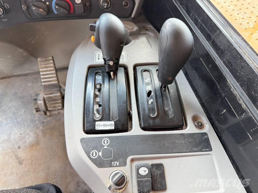 CAT 775F - German Machine / Auto Greasing Starre dumpers