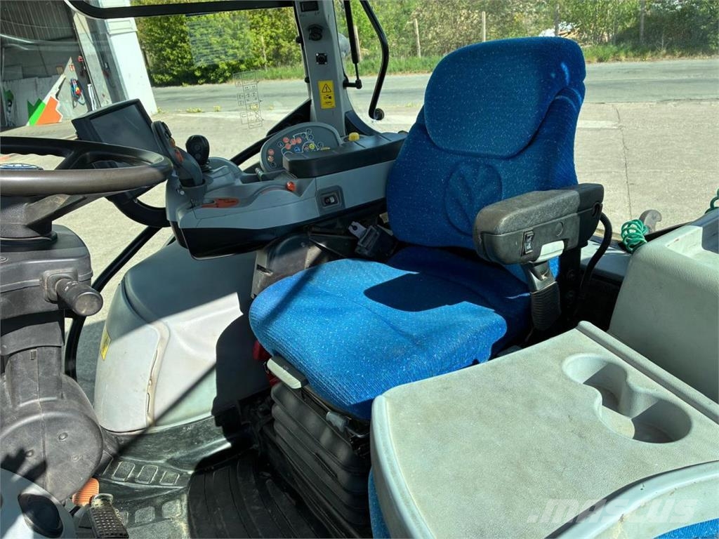 New Holland T7.250 AC Tractors