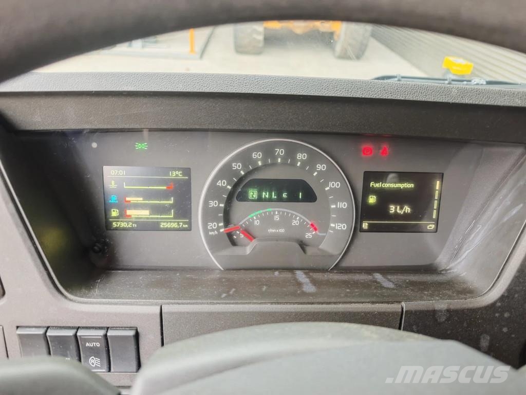 Volvo FMX 460 8x4 AMV 11 SWL 10.000R Tunnelplatform Camion nacelle
