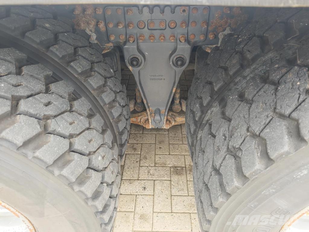Volvo FMX 460 8x4 AMV 11 SWL 10.000R Tunnelplatform Camion nacelle
