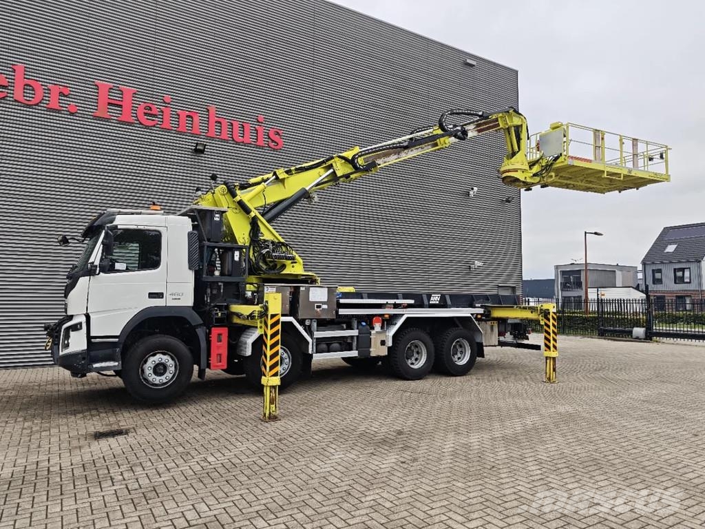 Volvo FMX 460 8x4 AMV 11 SWL 10.000R Tunnelplatform Camion nacelle