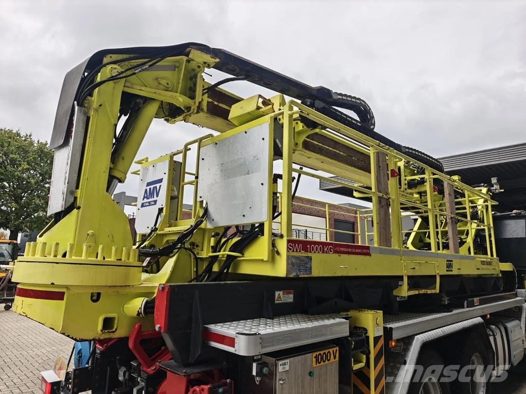 Volvo FMX 460 8x4 AMV 11 SWL 10.000R Tunnelplatform Camion nacelle