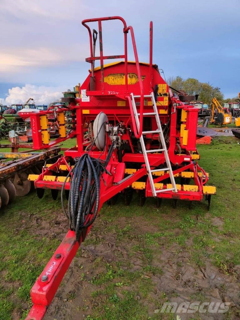 Väderstad 400S Mechanické sejačky