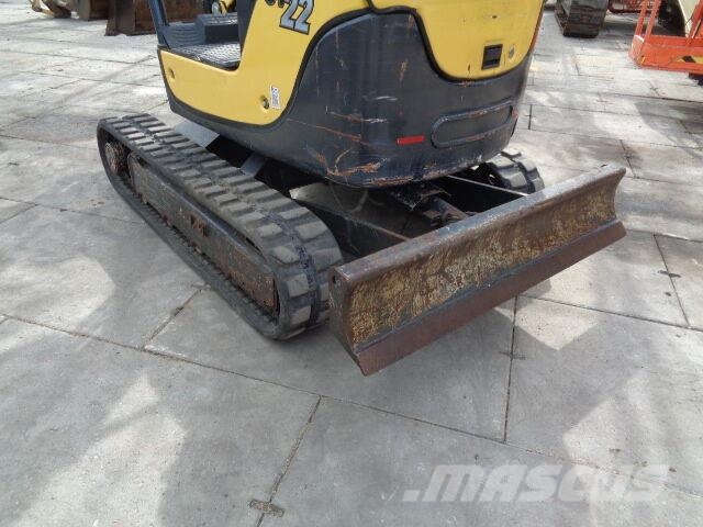 Yanmar SV22 小型挖土機/掘鑿機<7t(小型挖掘機)