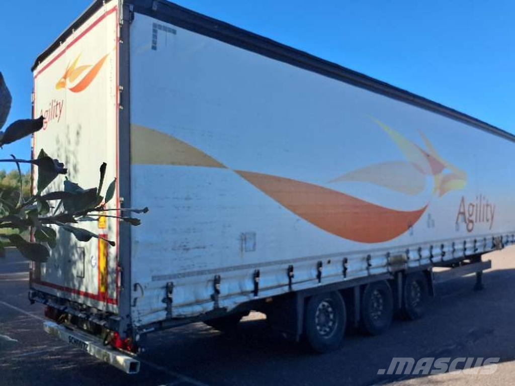Schmitz Cargobull Trailer Curtainsider Lifting + Sliding Roof Mega Semi-reboques com cortinas laterais